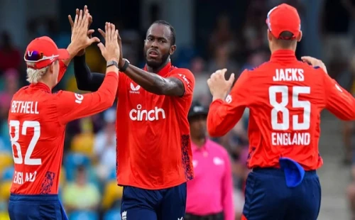 ২০২৬ টি–টোয়েন্টি বিশ্বকাপের প্রাথমিক দল ঘোষণা ইংল্যান্ডের